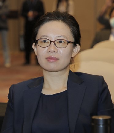 冯莉.jpg 冯莉.jpg